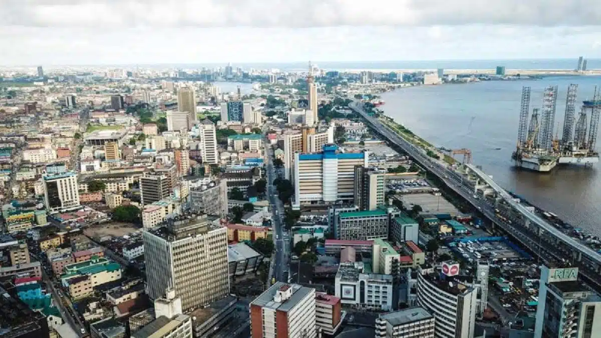 Nigeria’s private sector activity slips to 3-month low despite easing inflation