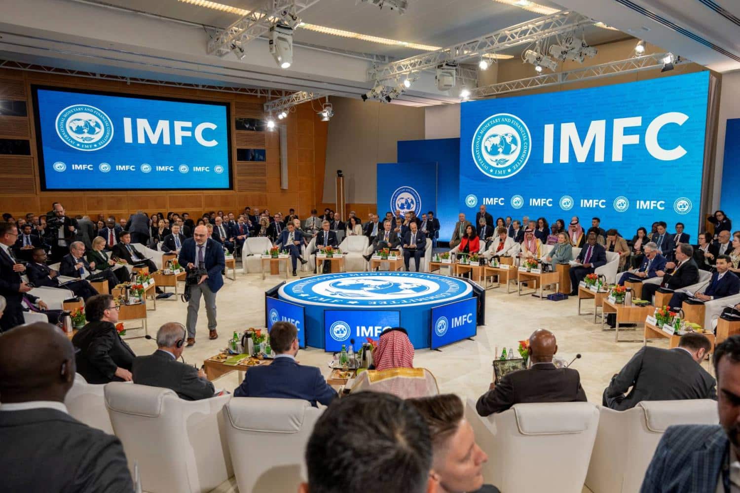Image Source : BROOKINGS IMF meetings